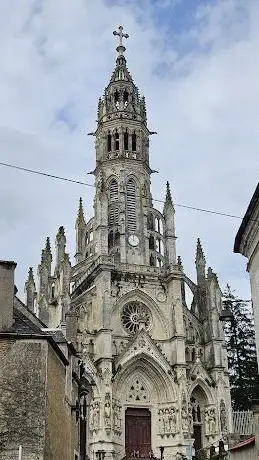 Foto de Basilique Notre-Dame-des-Enfants