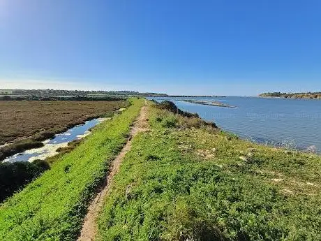 Photo de Dique dos Montes de Alvor