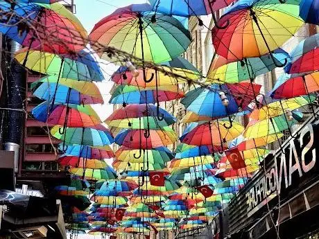 Photo de Umbrella Street