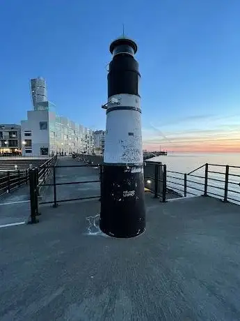 Photo de Small Lighthouse