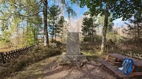 Photo de Schmidts-Denkmal HWN 145