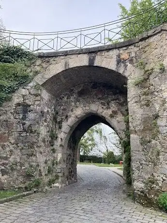 Photo de Friedrichstor mit Wappenstein