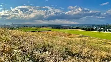 Photo de Aussichtshügel Steinrücken