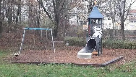 Photo de Spielplatz Osnabrücker Straße/Freibad Brackwede