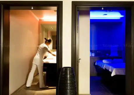 Photo de Spa de la Reine - Codage - Le Marais