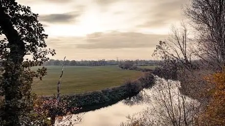 Photo de Leinemaschblick Schloß Ricklingen