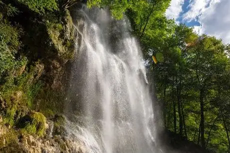 Foto de Chute d'eau d'Urach