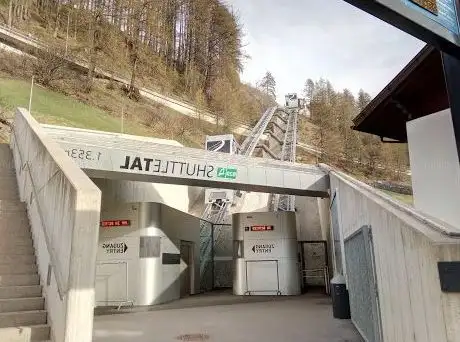 Photo de Talstation Zentrum Shuttle