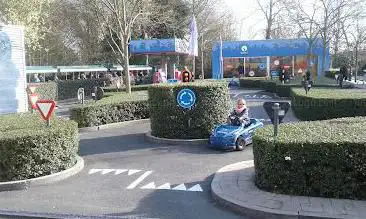 Photo de De Buurtpolitie Verkeerspark