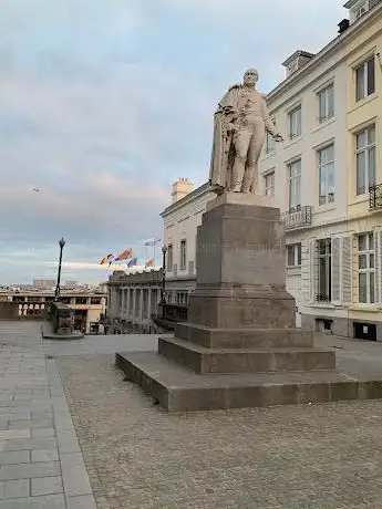 Photo de Monument au général Belliard
