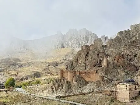 Photo de Dogubeyazit Kalesi
