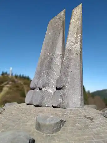 Photo de Betsaide - Monumento al montañero desaparecido