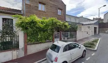 Photo de Luna House