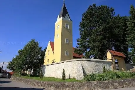 Photo de Church of St. Michael