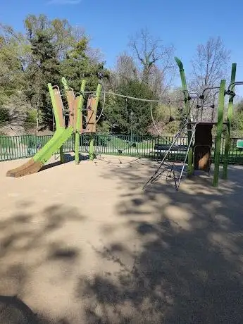 Photo de Aire de jeux pour enfant
