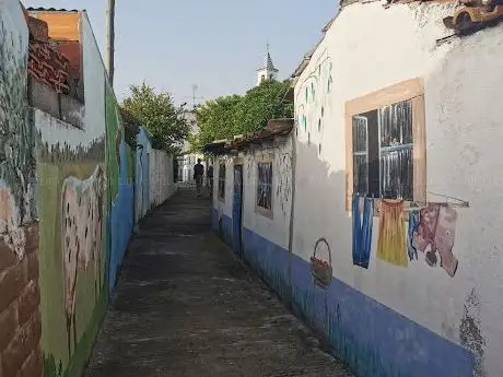 Photo de Painted Art Lane