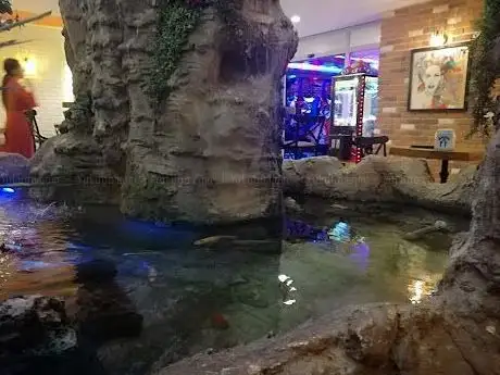 Photo de Gökkuşağı Entertainment Center