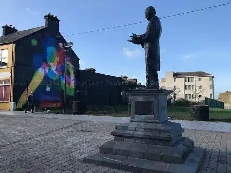 Photo de Dolores O'Riordan Mural Limerick.