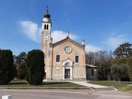 Photo de Chiesa di San Teonisto