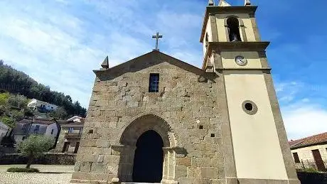 Photo de Igreja de São Cristóvão de Nogueira