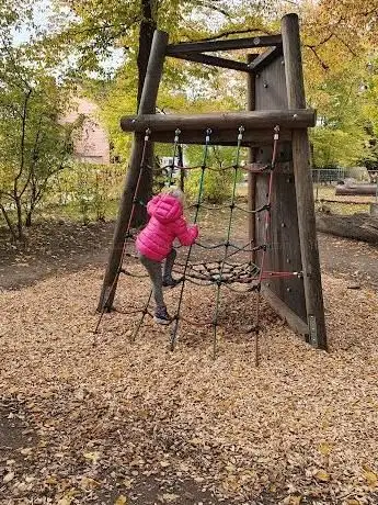Photo de Spielplatz 