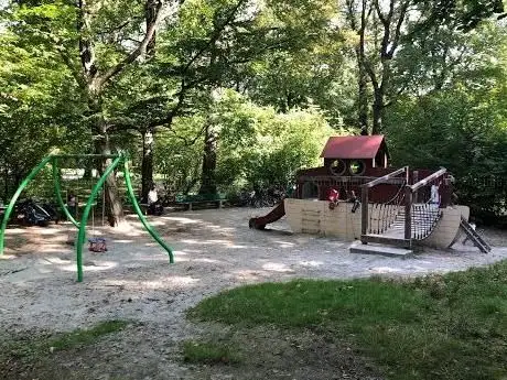 Photo de Aire de jeux Maximiliansanlagen