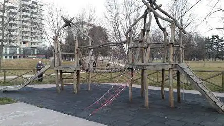 Photo de Area dei Giochi di Legno