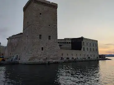 Photo de Tour du Roi René