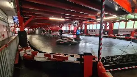 Photo de Indoor-Kartbahn-Rosental