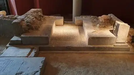 Photo de Mausoleus Romans