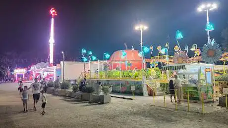 Photo de Luna park Tirrenia
