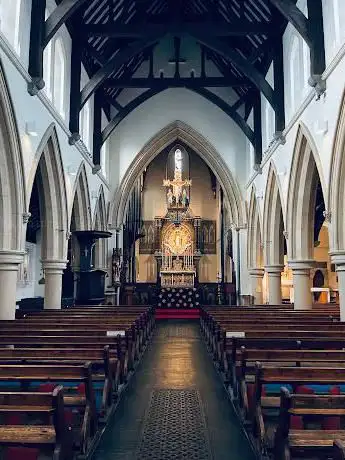 Photo de St Stephen & St Agnes Church