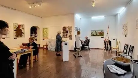 Photo de Vinogradov Galerie