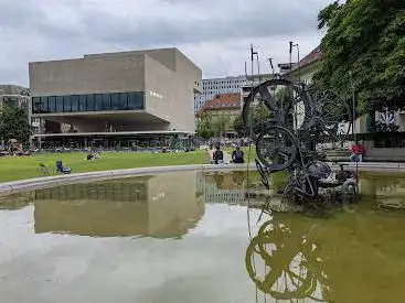 Photo de Fontaine Joe Siffert de Jean Tinguely