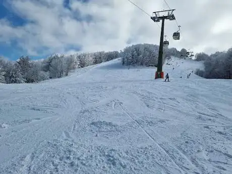 Photo de Ski Slopes Camigliatello Silano