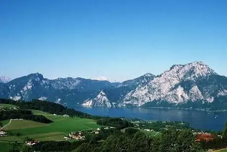 Photo de Tourismusbüro Altmünster - Tourismusverbandes Traunsee-Almtal