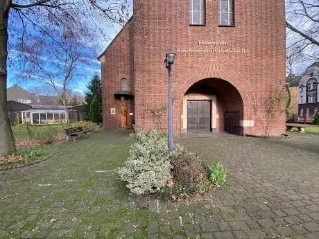 Photo de Herz Jesu Kirche