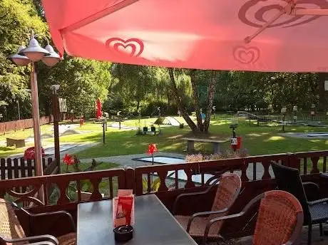 Photo de Miniature golf and pit-pat system