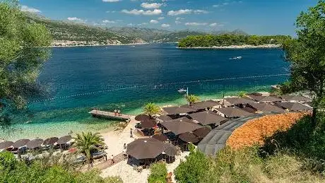 Photo de Coral Beach