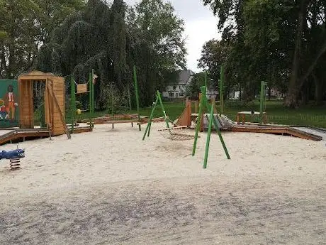 Photo de Spielplatz Stadtpark