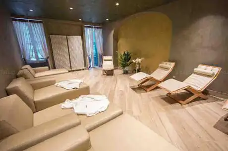 Photo de Blue Light Beauty & City Spa