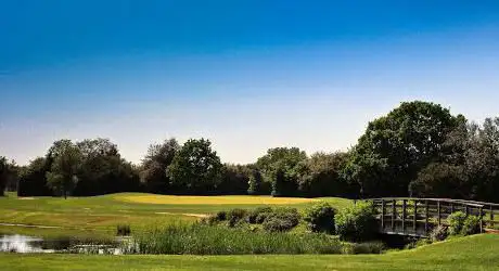 Photo de OAKLAND PARK GOLF CLUB BY ORIDA