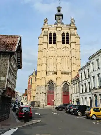 Photo de Saint-Pierre Collegiate Catholic Church at Douai