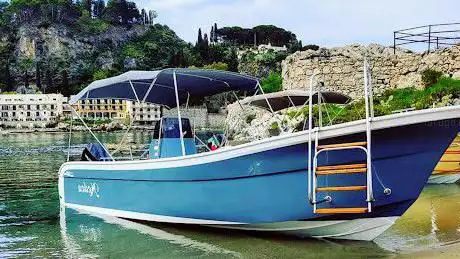 Photo de Medea Boat Excursions