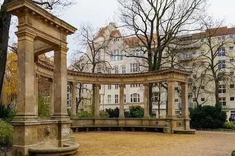 Photo de Viktoria-Luise-Platz