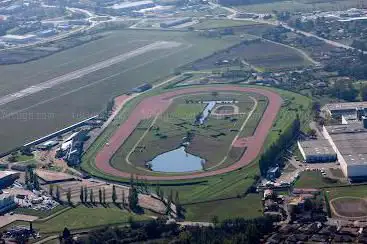 Photo de Hippodrome Agen La Garenne