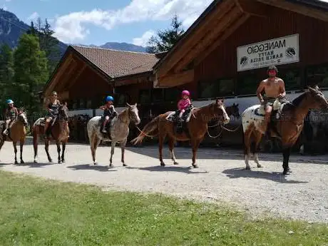 Photo de Happy Ranch Fassa