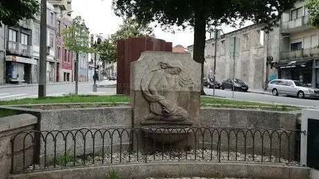 Photo de Busto de José Moreira da Silva