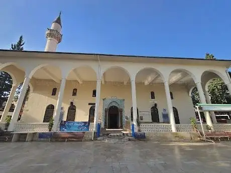 Photo de Enverul Hamit Camii