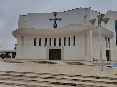 Photo de Church of Our Lady 'della Pace'